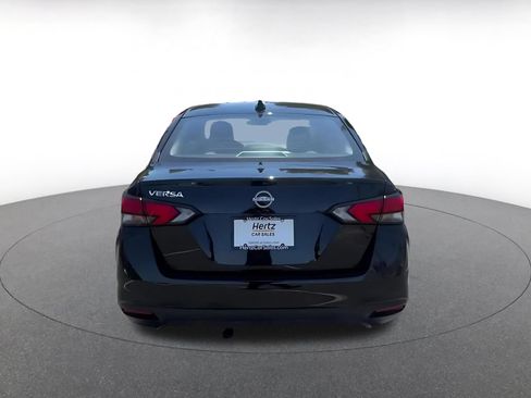Used 2025 Nissan Versa SV FWD image 12