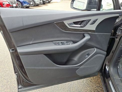 Used 2019 Audi Q7 2.0T Premium w/ Convenience Package image 15