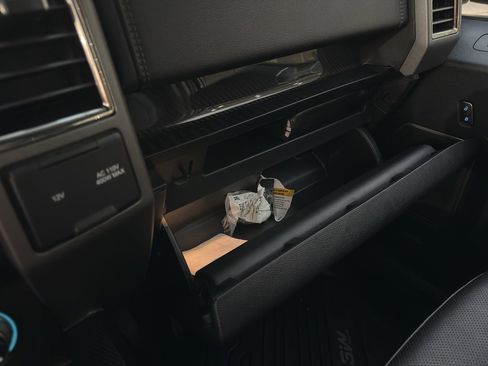 Used 2019 Ford F150 Raptor w/ Equipment Group 802A Luxury image 38