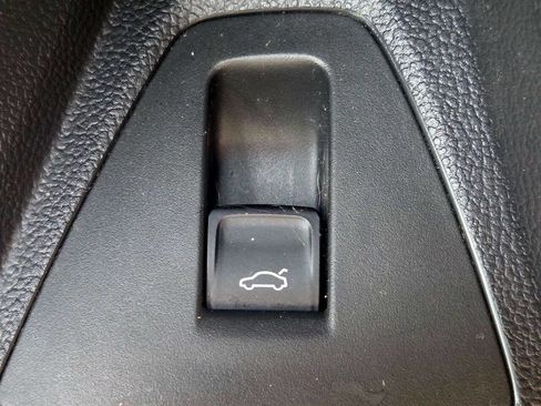 Used 2019 Volkswagen Jetta S w/ Driver Assistance Package FWD image 35