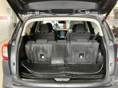 Used 2024 Subaru Ascent Premium w/ Convenience Package AWD/4WD image 25
