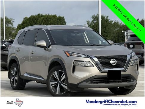 Used 2021 Nissan Rogue SL FWD image 2
