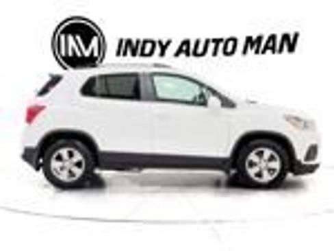 Certified 2020 Chevrolet Trax LT w/ Driver Confidence Package image 4