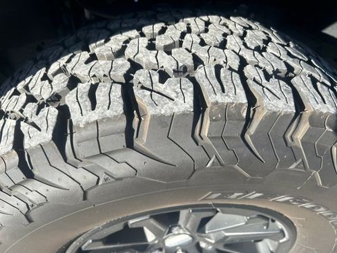 Used 2024 Ford F150 Raptor AWD/4WD image 27