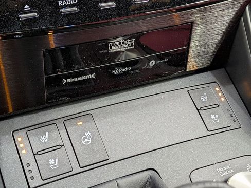 New 2025 Lexus IS 350 F Sport image 29