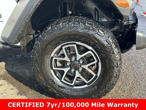 Certified 2024 Jeep Wrangler Unlimited Rubicon w/ Technology Group image 6