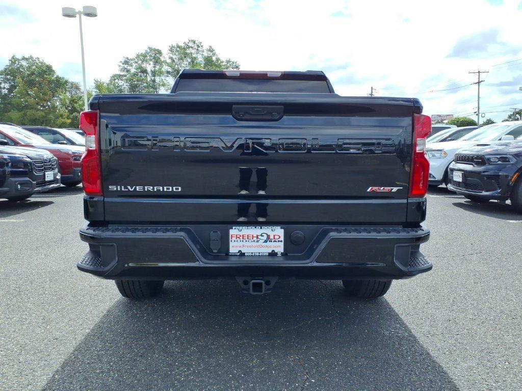 Used 2023 Chevrolet Silverado 1500 RST AWD/4WD image 18