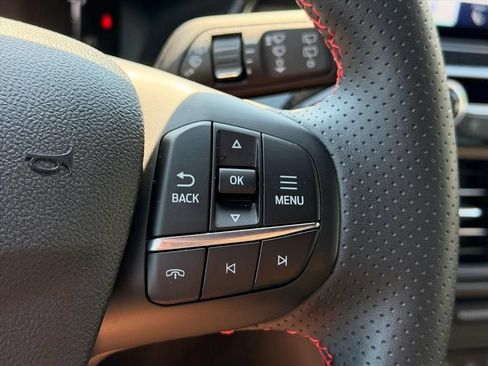 Used 2025 Ford Escape ST-Line AWD/4WD image 15