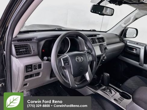 Used 2011 Toyota 4Runner Trail AWD/4WD image 11
