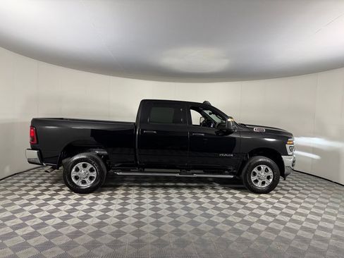 Certified 2026 RAM 2500 Big Horn AWD/4WD image 5