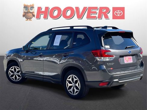 Used 2021 Subaru Forester Premium w/ Popular Package #1 image 5