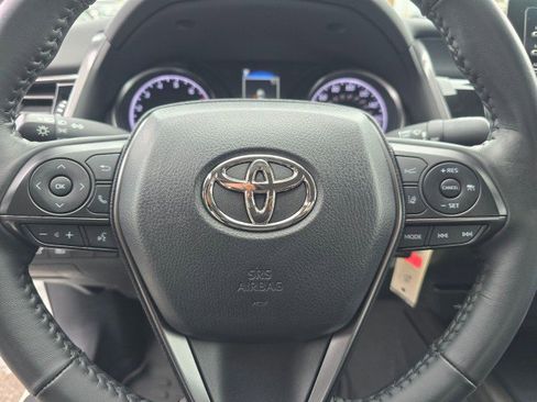 Used 2023 Toyota Camry SE image 26