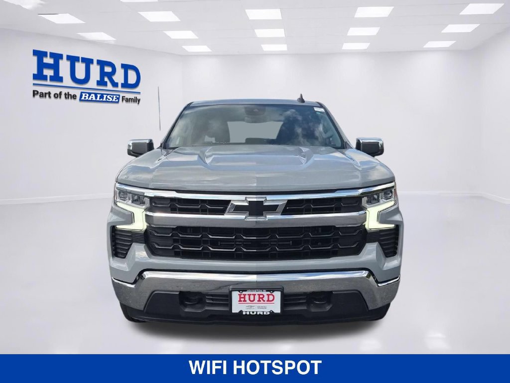Used 2024 Chevrolet Silverado 1500 LT AWD/4WD image 9