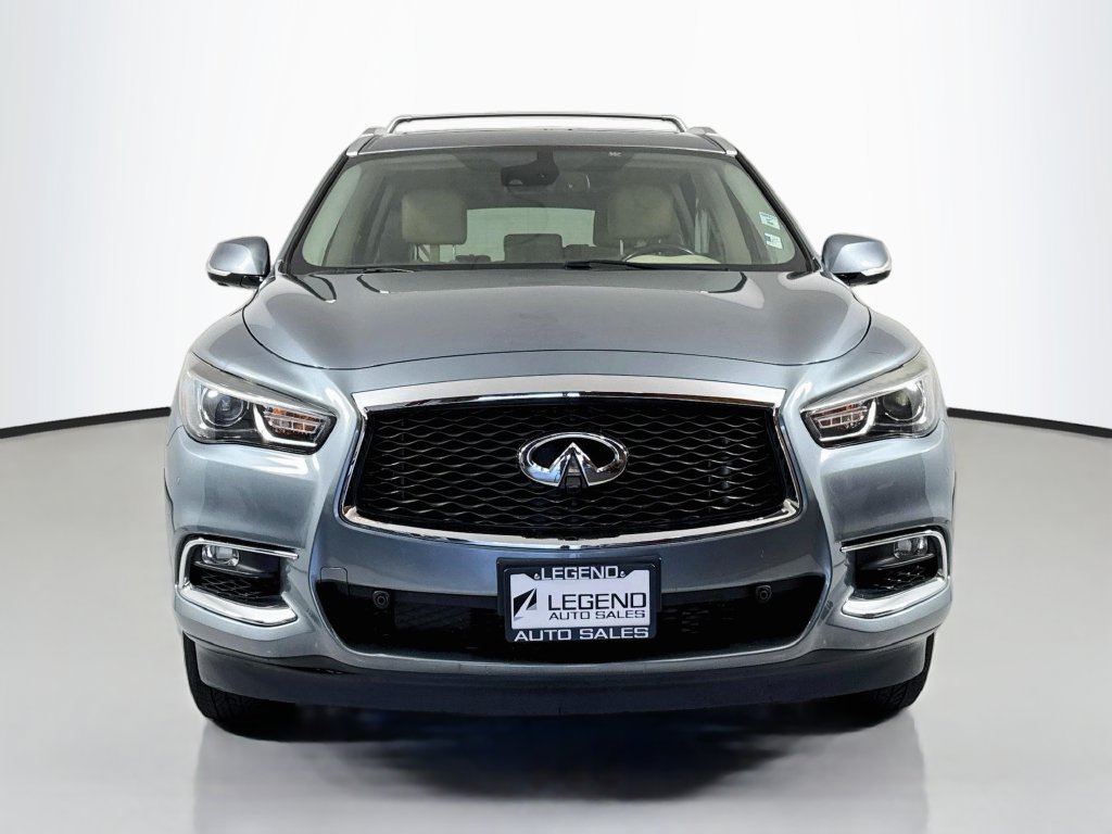 Used 2019 INFINITI QX60 Luxe w/ Sensory Package AWD/4WD image 3