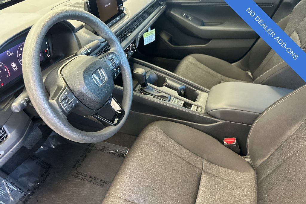 Used 2025 Honda Accord LX image 10