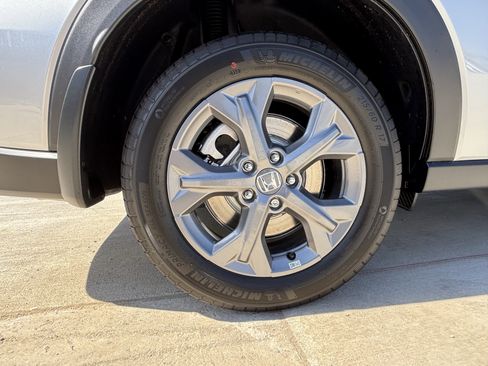 New 2027 Honda HR-V LX image 7