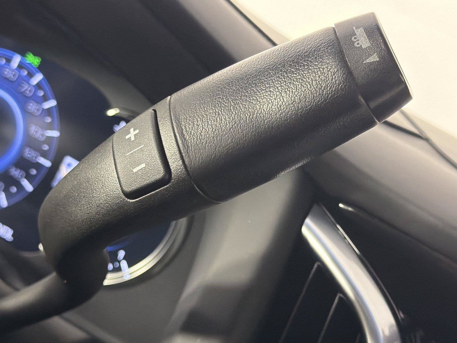 Used 2019 Cadillac Escalade Platinum AWD/4WD image 30