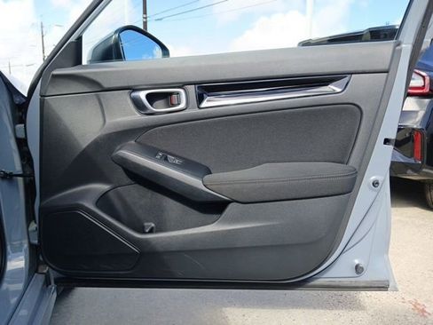 Used 2023 Honda Civic EX image 14