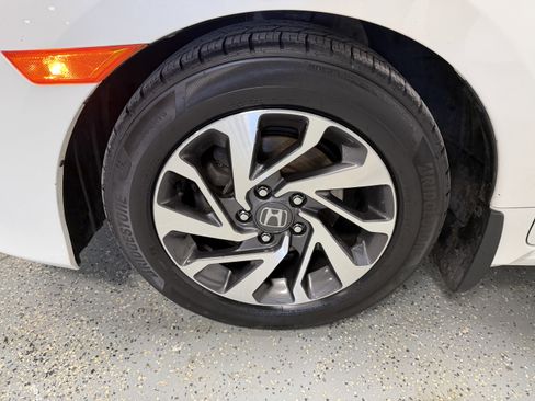 Used 2017 Honda Civic EX image 26