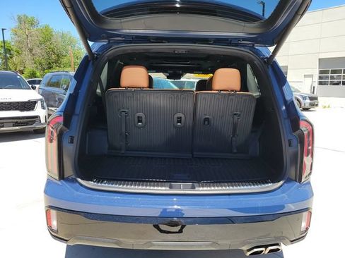 Certified 2025 Kia Telluride SX Prestige X-Line AWD/4WD image 19