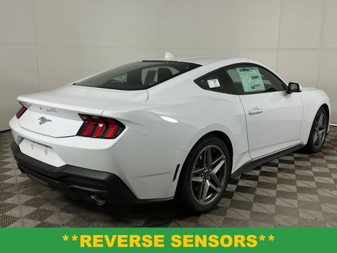 New 2025 Ford Mustang Coupe image 4