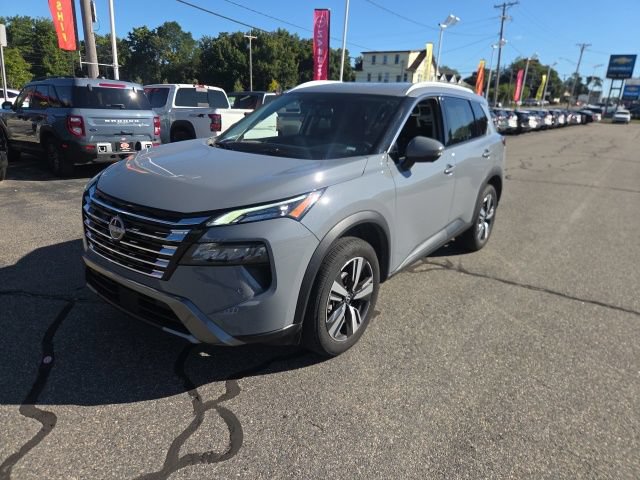 Used 2026 Nissan Rogue SL AWD/4WD image 1