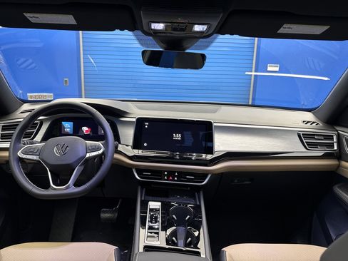 New 2026 Volkswagen Atlas Cross Sport SE image 26