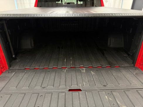 Used 2019 GMC Sierra 1500 SLT w/ SLT Premium Plus Package image 7