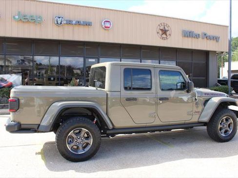 Certified 2020 Jeep Gladiator Rubicon image 6