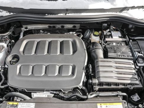 Used 2026 Volkswagen Tiguan SE AWD/4WD image 41