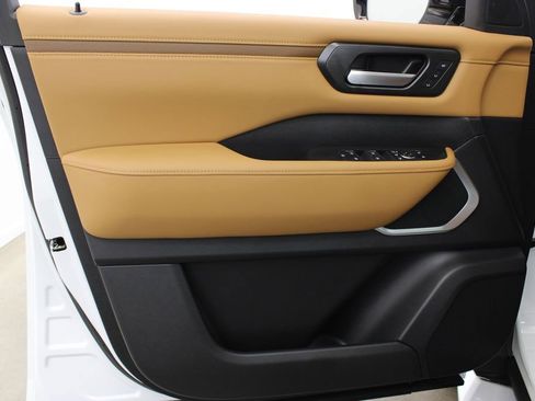 New 2026 Nissan Armada Platinum Reserve AWD/4WD image 17