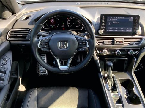 Used 2020 Honda Accord Sport image 5