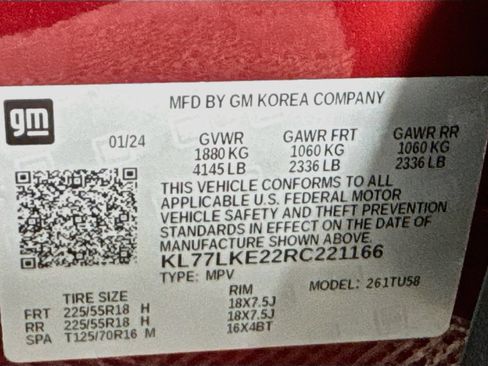 Used 2024 Chevrolet Trax ACTIV w/ Sunroof Package FWD image 17