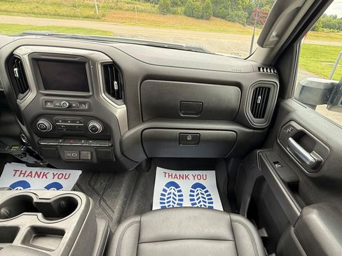 Used 2024 Chevrolet Silverado 2500 W/T RWD image 12