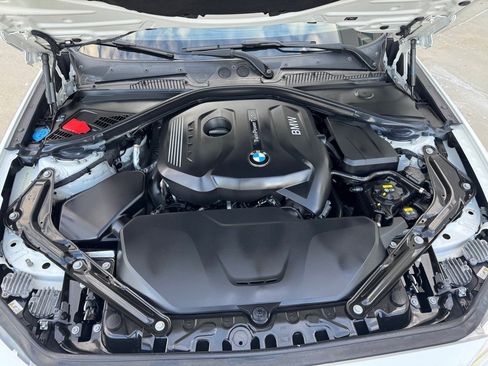 Used 2017 BMW 230i Convertible image 28