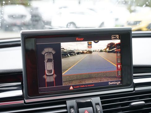 Used 2014 Audi RS 7 Prestige w/ Carbon-Optic Package image 19