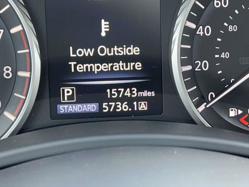 Used 2024 INFINITI Q50 Luxe w/ Cargo Package image 28