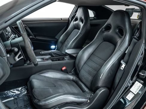 Used 2014 Nissan GT-R Premium AWD/4WD image 21