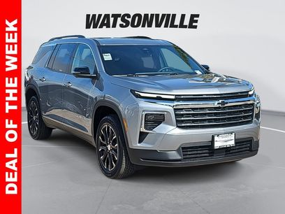 New 2025 Chevrolet Traverse LT w/ Sun and Wheel Package