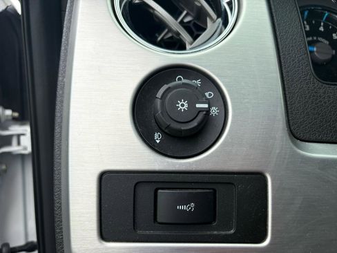Used 2014 Ford F150 Platinum AWD/4WD image 12