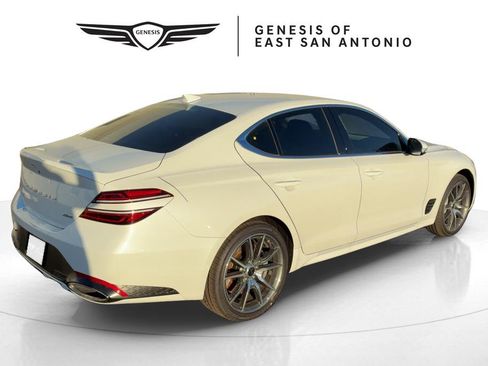 New 2026 Genesis G70 2.5T image 4