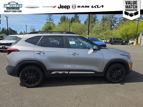 Used 2022 Kia Seltos Nightfall Edition AWD/4WD image 5