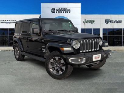 Used 2019 Jeep Wrangler Unlimited Sahara w/ Uconnect 4C Nav & Sound Group