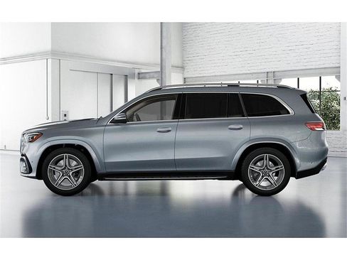 New 2026 Mercedes-Benz GLS 450 4MATIC image 34
