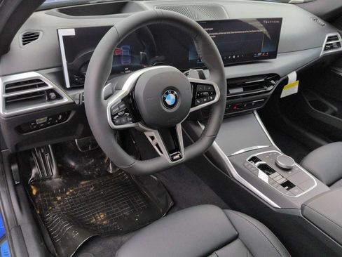 Used 2026 BMW 330i xDrive Sedan w/ M Sport Package AWD/4WD image 10