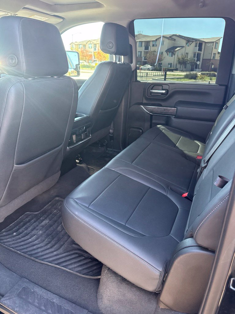 Used 2021 Chevrolet Silverado 2500 LTZ w/ LTZ Plus Package AWD/4WD image 11