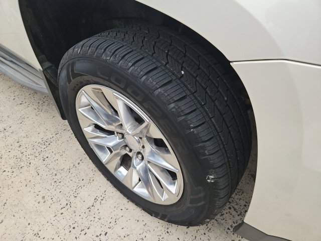 Used 2015 Chevrolet Tahoe LT AWD/4WD image 9