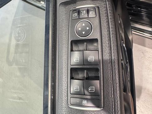Used 2017 Mercedes-Benz G 63 AMG 4MATIC image 13