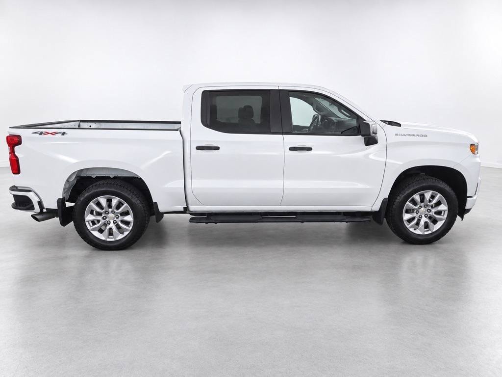 Used 2021 Chevrolet Silverado 1500 Custom AWD/4WD image 2