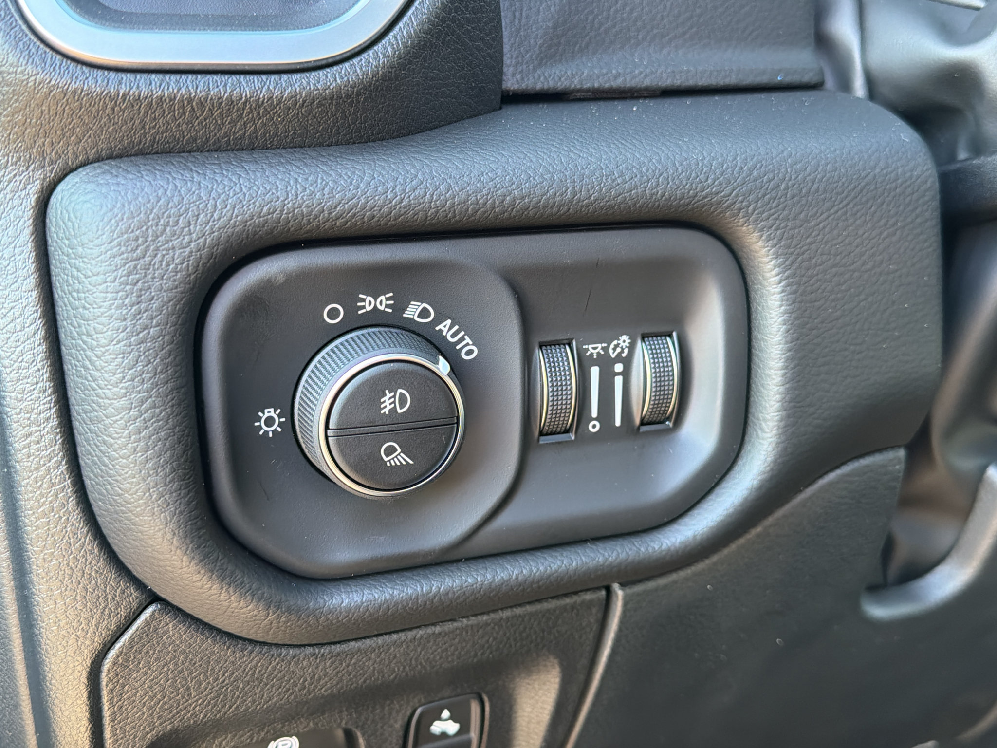 New 2027 RAM 1500 Big Horn AWD/4WD image 14